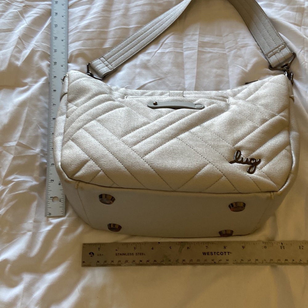 Lug Silver Quilted Shoulder Bag Crossbody Travel Lightweight Organizer - Picture 12 of 17